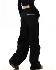 Schwarze Cargo-Jeans mit Hashtag-Drama-Print