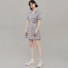 Vestido a cuadros para escuela privada