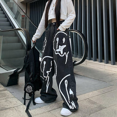 Jeans mit Fake-Smile-Print