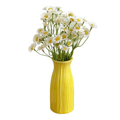 Minimalistische ästhetische Blumenvase in Pastell