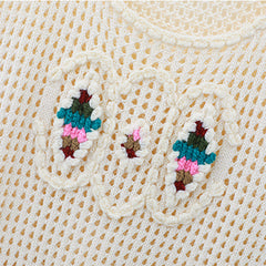 Kurze Strickweste „Grandmacore“