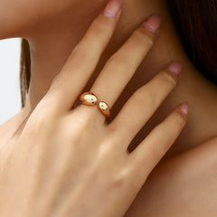 Teardrop-Shaped Niche High-End Necklace