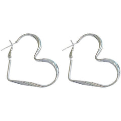Minimalist Aesthetic Heart Earrings