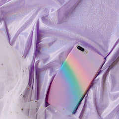 Funda para iPhone con arcoíris pastel