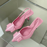 Sandalias de tacón alto con punta puntiaguda