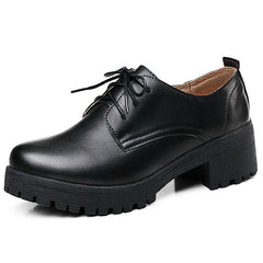 Plateau-Oxfords im englischen Stil