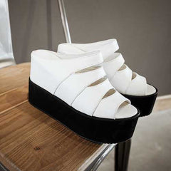 Lässige Plateau-Flip-Flops für Damen