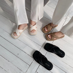 Chanclas de plataforma de goma