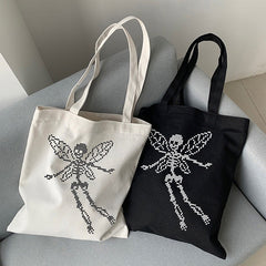 Canvas-Tasche mit Totenkopf und Schmetterling