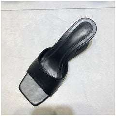 Chanclas cuadradas de tacón alto sin cordones