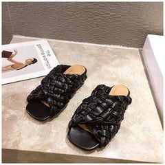 Sandalias planas informales con punta abierta