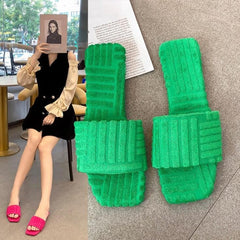 Sandalias cálidas de algodón en color