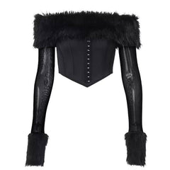 Flauschiges schulterfreies Y2K-Top