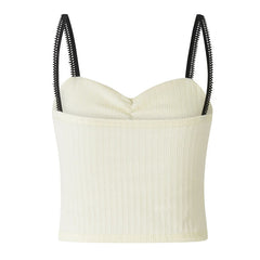 Crop-Top aus Spitze im Y2K-Stil