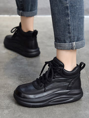 Botas casuales de cuero con bloques de color y suela gruesa