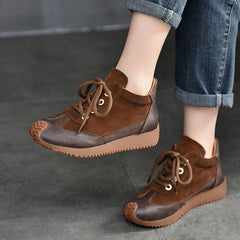 Zapatos casuales de cuero con cordones y empalmes