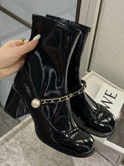 Botas Martin de tacón medio con contraste de color retro