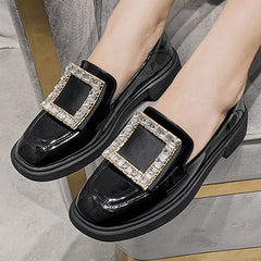 Women's PU Closed Flats With Rhinestone