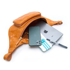 Umhängetasche aus pflanzlich gegerbtem Rindsleder im Retro-Stil