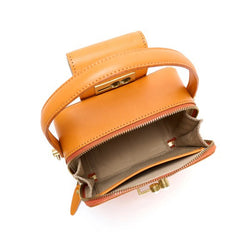 Mini bolso cuadrado con decoración de hebilla minimalista