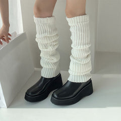 Plateau-Keilstiefel mit 70mm Absatz, Schnalle und Größenreißverschluss