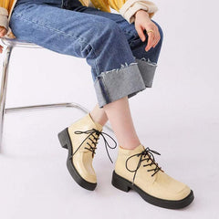 Martin Boots Plateau-Stiefeletten mit Schnürung