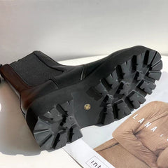 Botas Chelsea de plataforma de 50 mm con detalle de hebilla