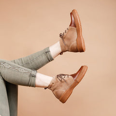 Botas Martin para mujer con cordones y tacón curtido vegetal