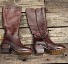 Botas altas hasta la rodilla hechas a mano, botas de motociclista de tacón de bloque con remaches retro