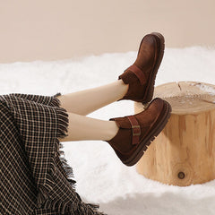 Ankle Booties im Mori-Stil mit abgebürsteter Schnalle