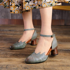 Retro Style Embroidery Pointed-Toe Mary Jane Pumps Coffee/Grey