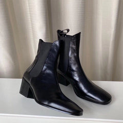 Classic's Chelsea Boots
