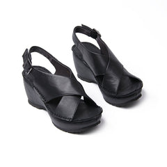 Sandalias de tiras cruzadas hechas a mano con cuñas y punta abierta