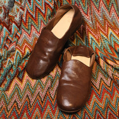 Zapatos planos tipo mocasín con punta redonda y diseño de caballo