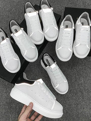 Solid Color Reflective Casual Shoes