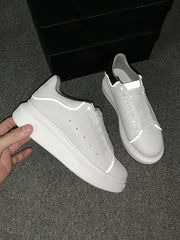 Solid Color Reflective Casual Shoes