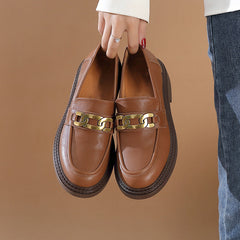 Weiche, klobige Loafer mit Kettenglieddetail