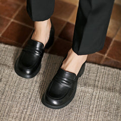 Pennyloafer mit runder Zehenpartie und 50 mm Blockabsatz