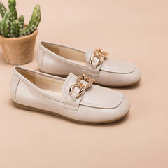 Loafer mit Retro-Kettenschnalle