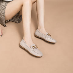 Loafer mit Retro-Kettenschnalle