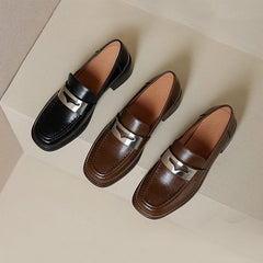 Mocasines retro de tacón de bloque y punta cuadrada