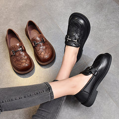 Mocasines genuinos tejidos a mano en negro y marrón