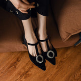 Handgefertigte Mary Jane Ballerinas aus Samt mit T-Riemen