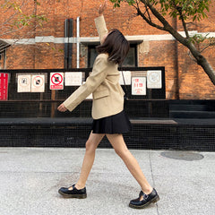 Handgemachte flache Mary Jane Schuhe im Retro-Wachsstil mit runder Spitze, Schwarz/Braun/Schwarz1/Weiß