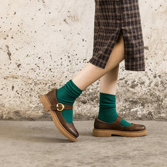 Handgemachte flache Mary Jane Schuhe im Retro-Wachsstil, runde Zehenpartie, Braun/Schwarz/Kaffee