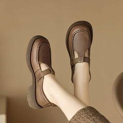 Handgefertigte Mary-Jane-Schuhe mit Plateau