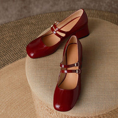 Handgefertigte Mary Jane Pumps mit Riemchen und Blockabsatz, Büroschuhe