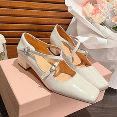 45 mm Mary-Jane-Pumps mit Doppelriemen