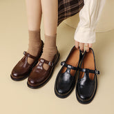 Handgemachte Mary Jane Schuhe mit T-Riemen und runder Spitze, Braun/Schwarz