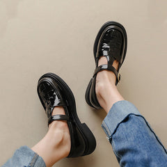 Mary-Jane-Schuhe im Retro-Stil mit gewebtem T-Riemen